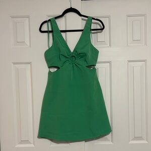 Elegant Green Sleeveless Dress
